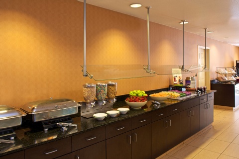 Residence Inn by Marriott Phoenix Airport , AZ 85008 near Sky Harbor International Airport View Point 14