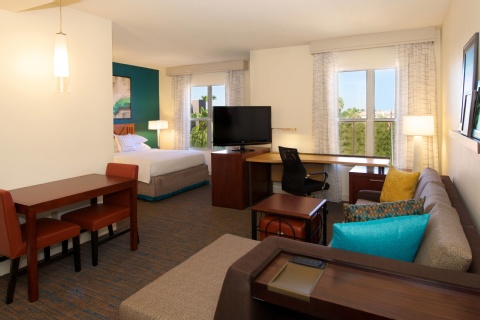 Residence Inn by Marriott Phoenix Airport , AZ 85008 near Sky Harbor International Airport View Point 16