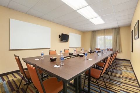 Country Inn & Suites by Radisson, Phoenix Airport, AZ , AZ 85034 near Sky Harbor International Airport View Point 7