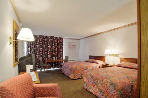 Travelodge by Wyndham Cleveland Airport , OH 44142 near Cleveland Hopkins International Airport View Point 8