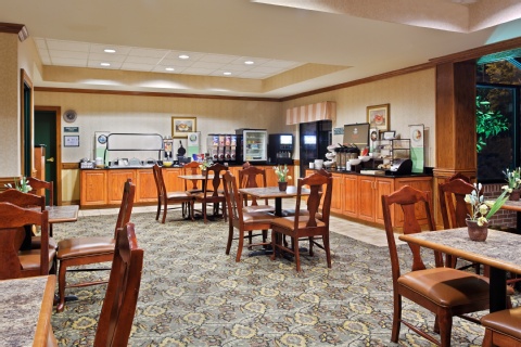 Country Inn & Suites by Radisson, Raleigh-Durham Airport , NC 27560 near Raleigh-durham International Airport View Point 6