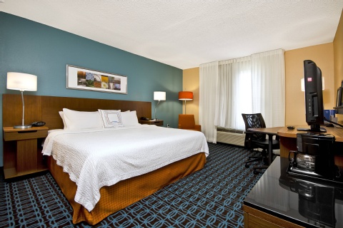 Fairfield Inn & Suites Raleigh-Durham Airport/Research Triangle Park , NC 27560 near Raleigh-durham International Airport View Point 15