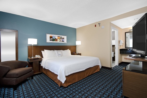 Fairfield Inn & Suites Raleigh-Durham Airport/Research Triangle Park , NC 27560 near Raleigh-durham International Airport View Point 21