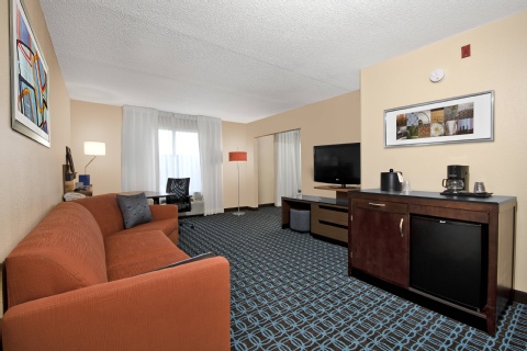 Fairfield Inn & Suites Raleigh-Durham Airport/Research Triangle Park , NC 27560 near Raleigh-durham International Airport View Point 22