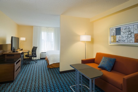 Fairfield Inn & Suites by Marriott Allentown Bethlehem/Lehigh Valley Airport , PA 18018 near Lehigh Valley International Airport View Point 19