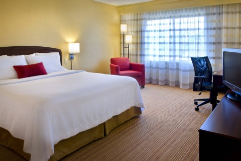 Sonesta Select Allentown Bethlehem Airport , PA 18018 near Lehigh Valley International Airport View Point 17