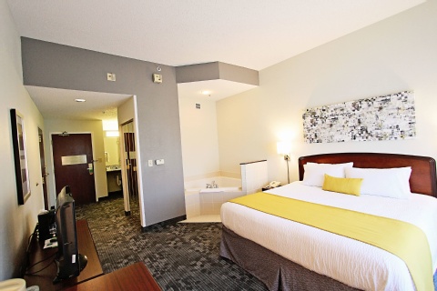 Courtyard by Marriott Cincinnati Airport , KY 41018 near Cincinnati/northern Kentucky International Airport View Point 23