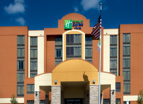 Holiday Inn Express & Suites Dallas Ft. Worth Airport South , TX 75062 near Dallas-fort Worth International Airport View Point 5