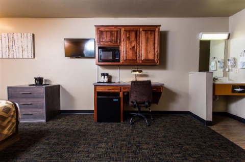 Hotel J Green Bay , WI 54313 near Green Bay Austin Straubel International Airport View Point 23