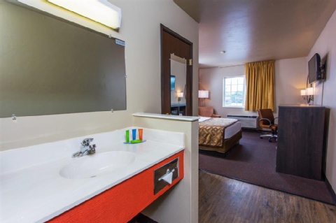 Hotel J Green Bay , WI 54313 near Green Bay Austin Straubel International Airport View Point 77