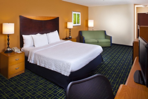 Fairfield Inn & Suites by Marriott Kenner New Orleans Airport , LA 70065 near Louis Armstrong New Orleans International Airport  View Point 15