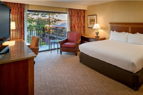 DoubleTree by Hilton Seattle Airport , WA 98188 near Seattle-tacoma International Airport View Point 53