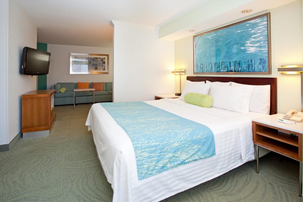 SpringHill Suites Portland Airport , OR 97220 near Portland International Airport View Point 12