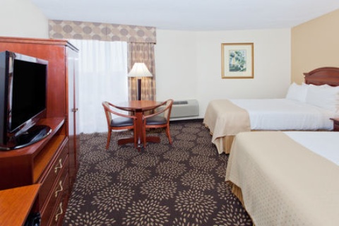 Holiday Inn Charleston-Riverview, an IHG Hotel , SC 29407 near Charleston International Airport / Charleston Afb View Point 20