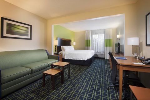 Fairfield Inn & Suites by Marriott Charleston Airport/Convention Center , SC 29418 near Charleston International Airport / Charleston Afb View Point 14