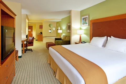 Holiday Inn Express & Suites Charleston-North , SC 29406 near Charleston Cruise Port View Point 12