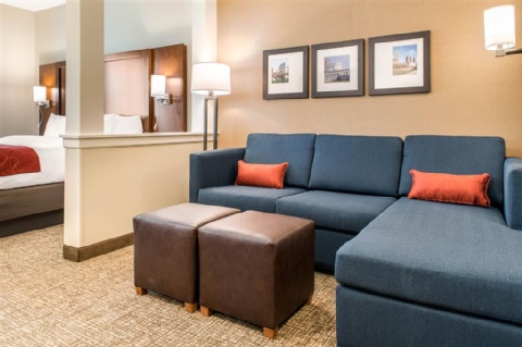 Comfort Suites Columbus Airport , OH 43219 near Port Columbus International Airport View Point 13