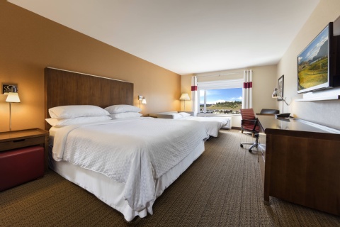 Four Points by Sheraton Kelowna Airport , BC V1B 3C3 near Kelowna International Airport View Point 10