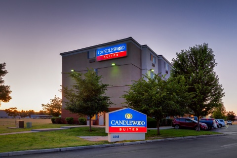 Candlewood Suites Medford, an IHG Hotel , OR 97504 near Rogue Valley International-medford Airport View Point 12