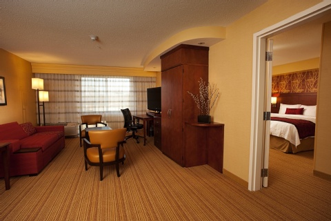 Courtyard by Marriott Milwaukee Airport , WI 53207 near General Mitchell International Airport View Point 28