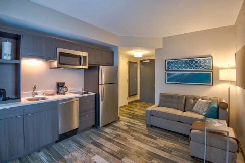 TownePlace Suites Miami Airport , FL 33126 near Miami International Airport View Point 33