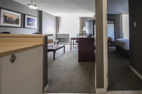 Hotel Faubourg Montreal Centre-Ville Downtown , QC H2X 3Z8 near Montreal-Pierre Elliott Trudeau Int. Airport View Point 13