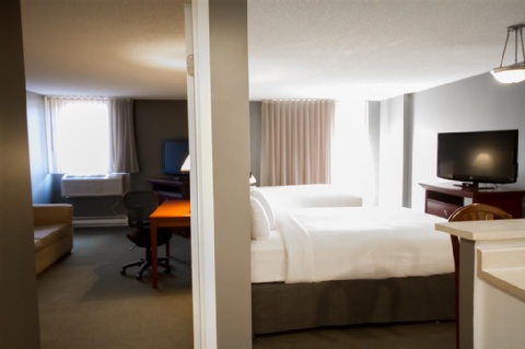 Hotel Faubourg Montreal Centre-Ville Downtown , QC H2X 3Z8 near Montreal-Pierre Elliott Trudeau Int. Airport View Point 15