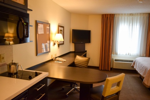 Sonesta Simply Suites Wichita Airport , KS 67209 near Wichita Dwight D. Eisenhower National Airport View Point 32