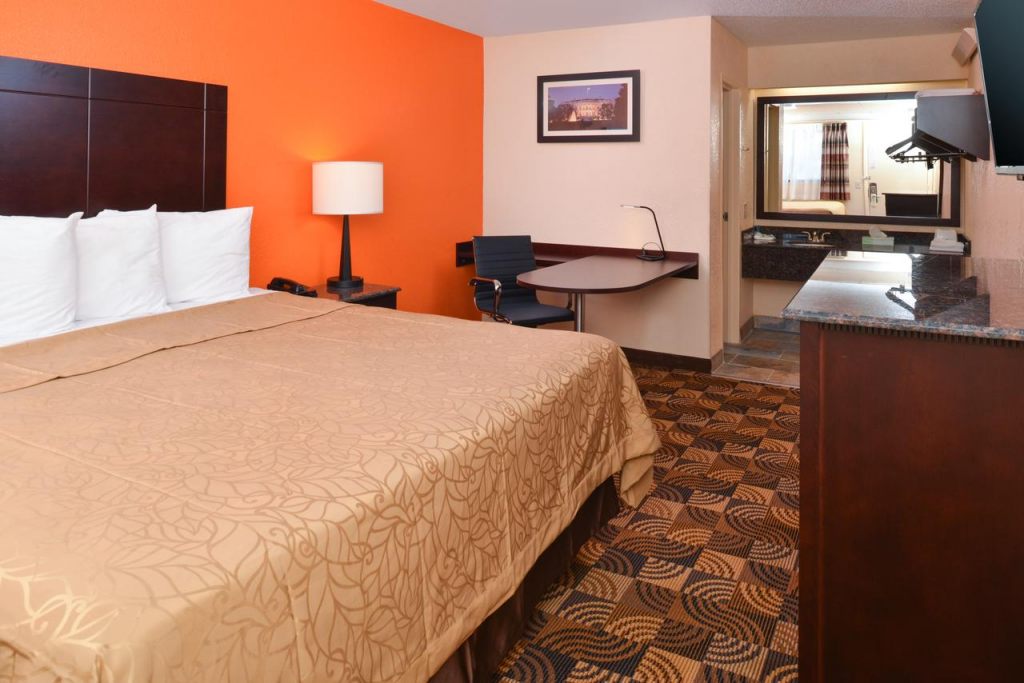 Americas Best Value Inn Pittsburgh Airport , PA 15108 near Pittsburgh International Airport View Point 4