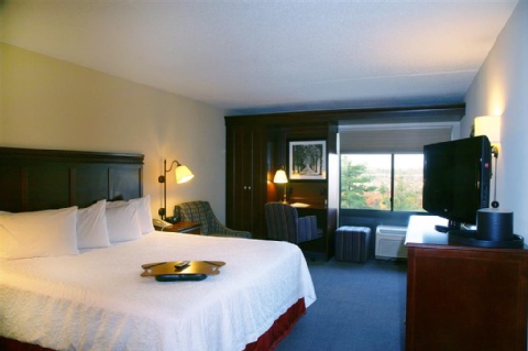 Hampton Inn Cincinnati/Airport South , KY 41042 near Cincinnati/northern Kentucky International Airport View Point 13