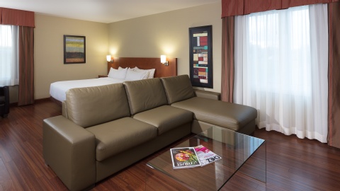 Holiday Inn Express Quebec City-Sainte Foy, an IHG Hotel , QC G1W 3Z7 near Quebec City Jean Lesage International Airport View Point 27