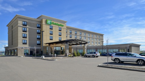 Holiday Inn Hotel & Suites Edmonton Airport Conference Centre, an IHG Hotel , AB T9E 8E2 near Edmonton International Airport View Point 8