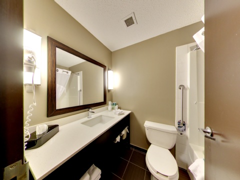 Holiday Inn Express Hotel & Suites - Edmonton International Airport, an IHG Hotel , AB T9E 8E2 near Edmonton International Airport View Point 35