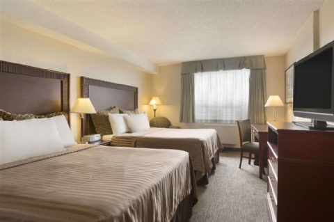 Travelodge Hotel by Wyndham Vancouver Airport , BC V6X 3K4 near Vancouver International Airport View Point 13