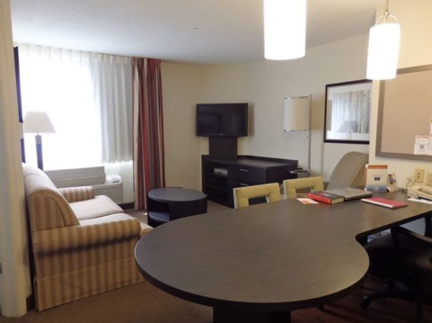 Sonesta Simply Suites Pittsburgh Airport , PA 15275 near Pittsburgh International Airport View Point 24