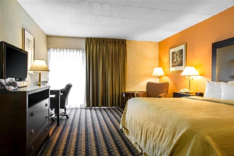 QUALITY INN WINDSOR LOCKS , CT 06096 near Bradley International Airport View Point 15