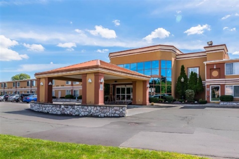 Quality Inn & Suites Albany Airport , NY 12110-2505 near Albany International Airport View Point 2