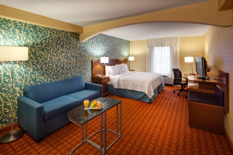 Fairfield Inn & Suites by Marriott Toronto Airport , ON L4V 1A3 near Toronto Pearson Airport View Point 9