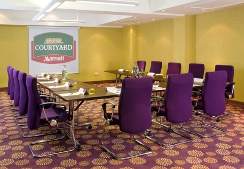 Courtyard by Marriott London Gatwick Airport ,  RH6 0NT near Gatwick Airport View Point 5