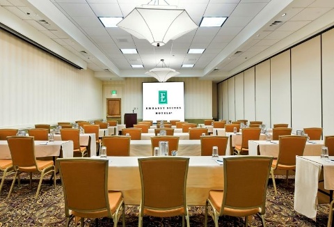 Embassy Suites by Hilton Nashville Airport , TN 37214 near Nashville International Airport View Point 3