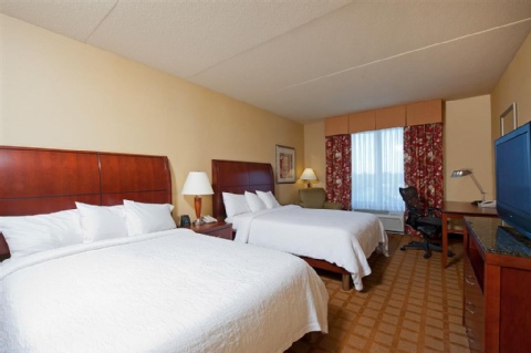 Hilton Garden Inn Indianapolis Airport , IN 46231 near Indianapolis International Airport View Point 21