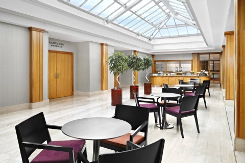 Sheraton Skyline Hotel London Heathrow ,  UB3 5BP near Heathrow Airport View Point 9