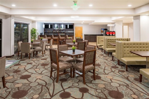 Wyndham Garden Greenville Airport , SC 29615 near Greenville-spartanburg International Airport View Point 11