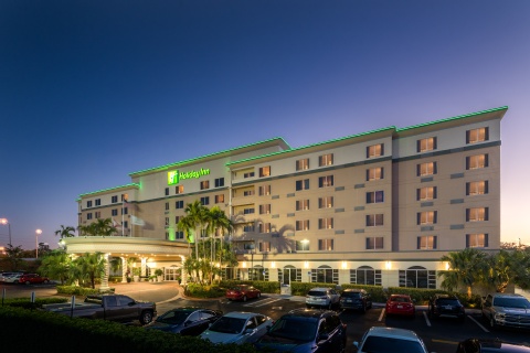 Holiday Inn Fort Lauderdale Airport, an IHG Hotel , FL 33020 near Fort Lauderdale-hollywood International Airport View Point 15