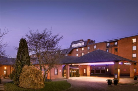 Hilton Manchester Airport ,  M90 4WP near Manchester Airport View Point 2