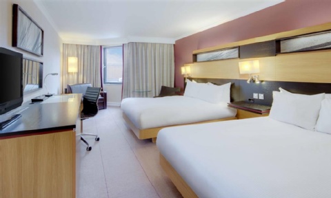 Hilton Manchester Airport ,  M90 4WP near Manchester Airport View Point 22