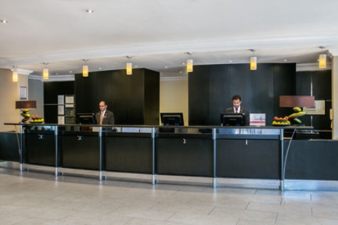 Crowne Plaza Manchester Airport, an IHG Hotel ,  M90 3NS near Manchester Airport View Point 13