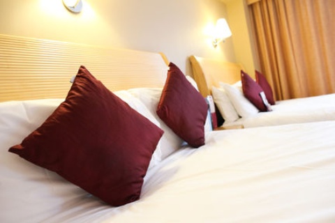 Crowne Plaza Manchester Airport, an IHG Hotel ,  M90 3NS near Manchester Airport View Point 31