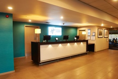 Holiday Inn Express Manchester Airport, an IHG Hotel ,  M90 5DL near Manchester Airport View Point 17