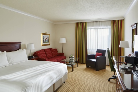 Newcastle Gateshead Marriott Hotel Metrocentre ,  NE119XF near  Newcastle Airport View Point 19